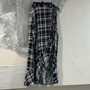 🔴 Lush Flirty plaid Wrap Midi Skirt size Small
